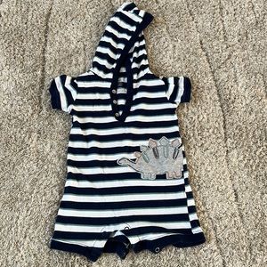 Baby striped romper